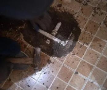 麻城卫生间漏水维修公司为您分享下卫生间渗水如何处理及注意事项
