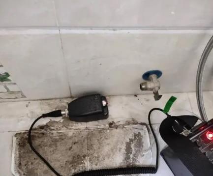 麻城屋顶漏水维修公司分享下卫生间漏水的危害及解决方法