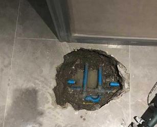 麻城阳台漏水维修公司分享下暖气管道漏水的原因有哪些